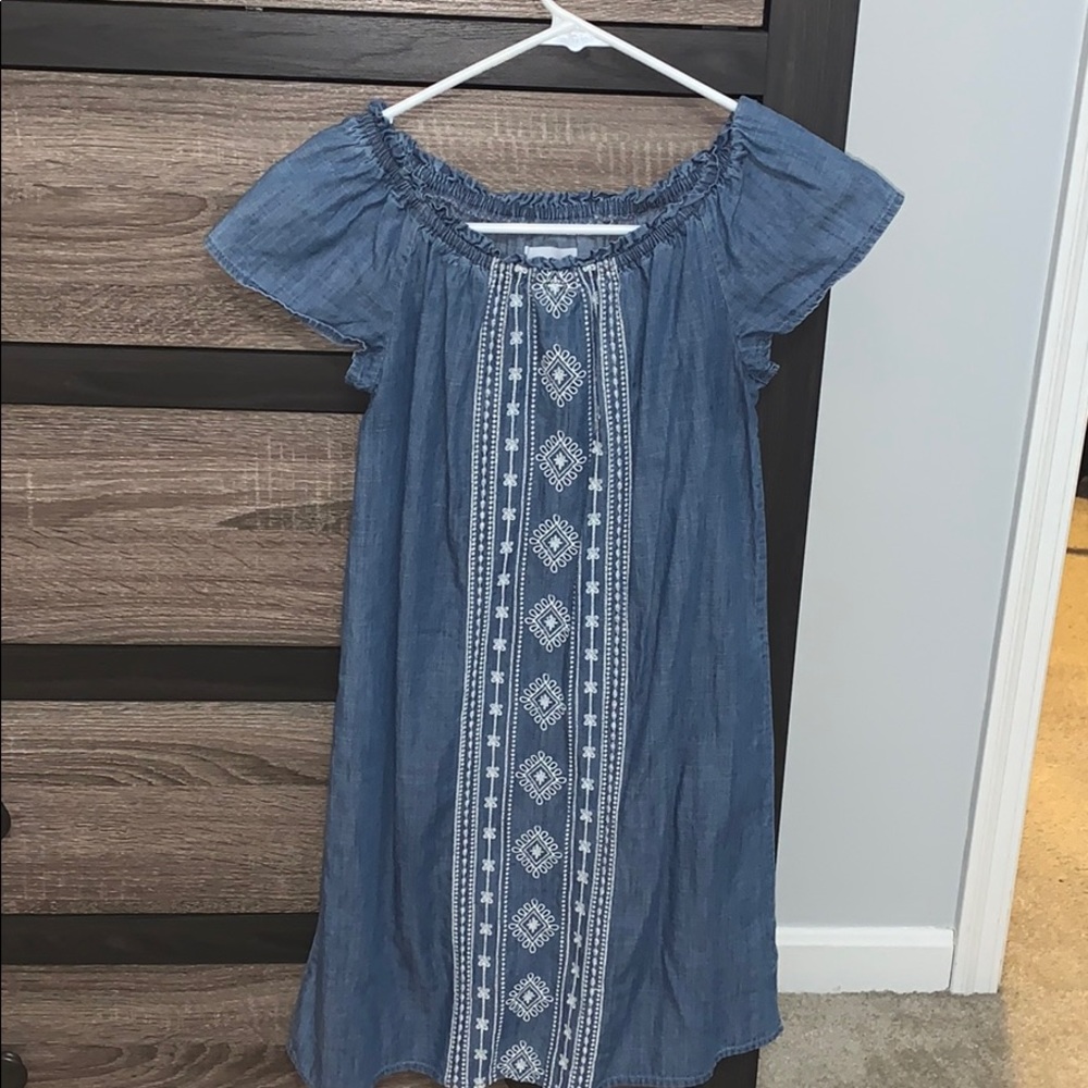 Off the should dress